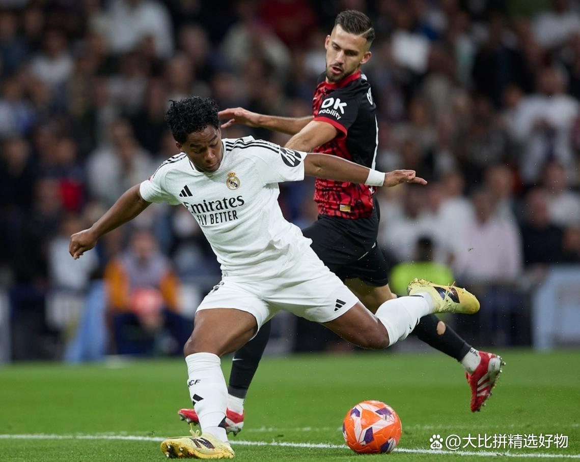 星空电竞入口 -西甲梅西绝杀举球衣